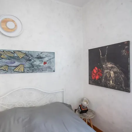 بيت ضيافة Relais Art Borgocastello3 غوريزيا