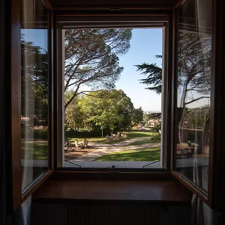 Relais Art Borgocastello3 Πανσιόν *